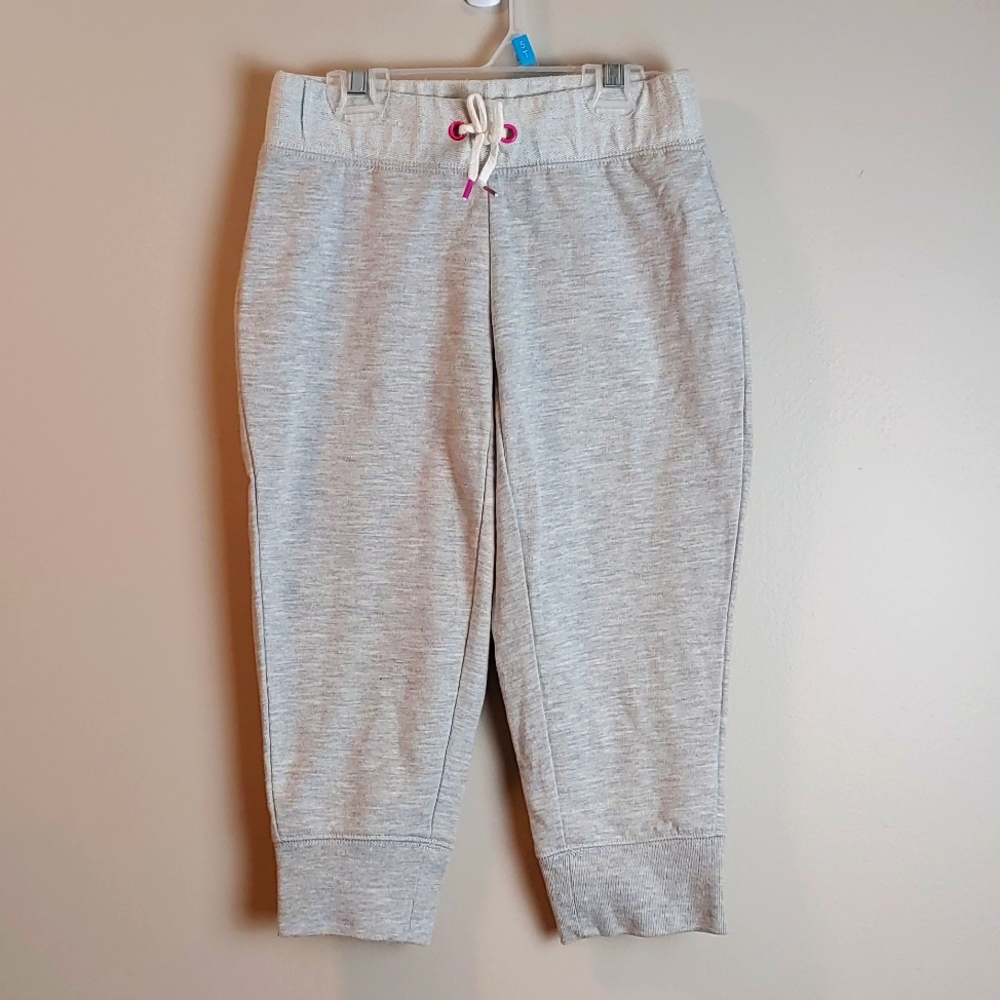 👧 GapFit Cropped Jogger